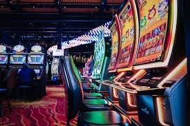 Antarmuka aplikasi mobile sarang 777 untuk Free Bet Blackjack dengan mode data rendah aktif